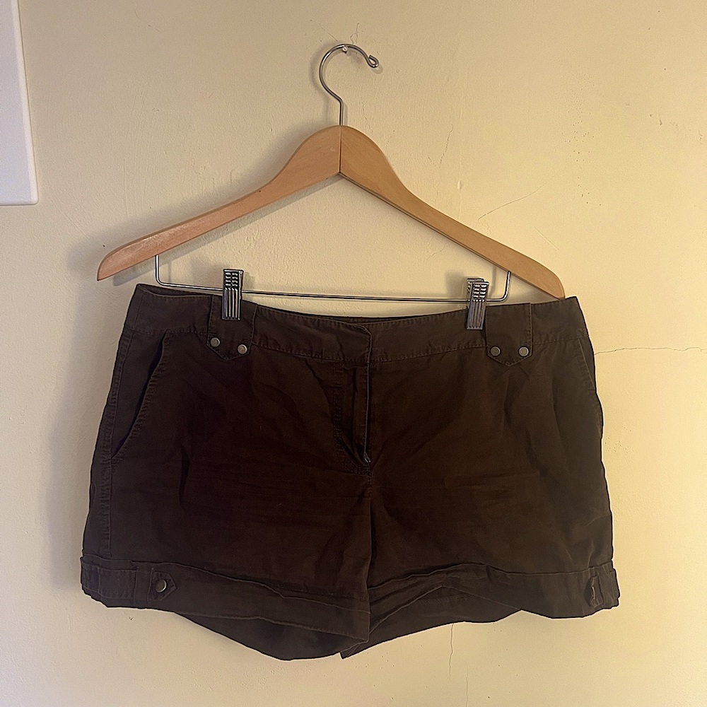 Brown Ann Taylor LOFT Low-rise shorts, Size 10